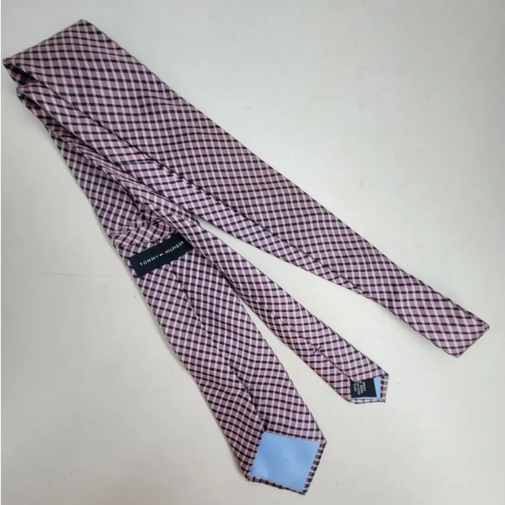 Tommy Hilfiger Necktie‎ Gift Silk Gingham Plaid Pink Black Mens Classic Tie